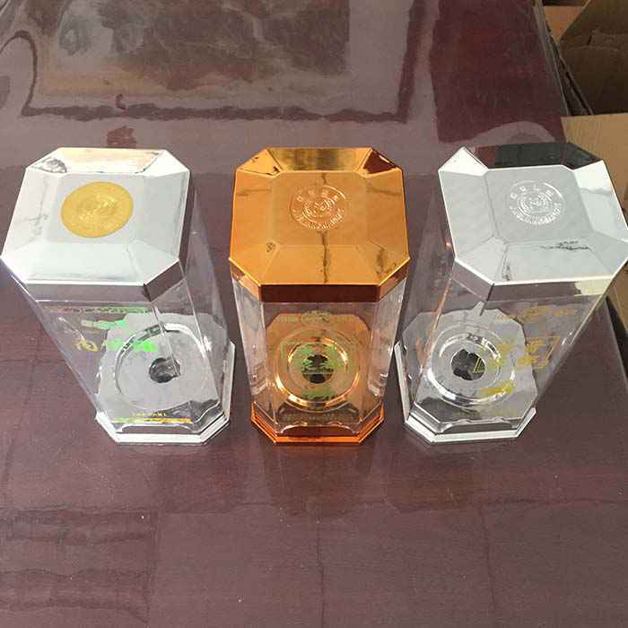 五粮液盒形 五粮液盒形